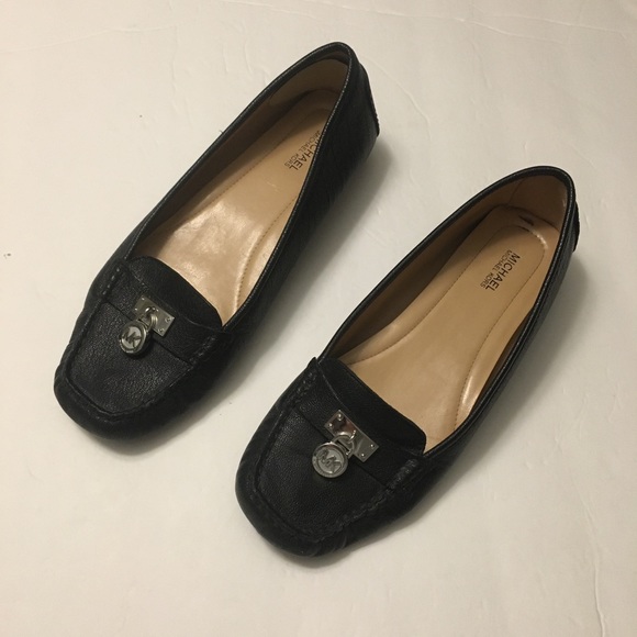 Michael Kors Women’s Leather Shoes Size 81/2M Used - Picture 2 of 6